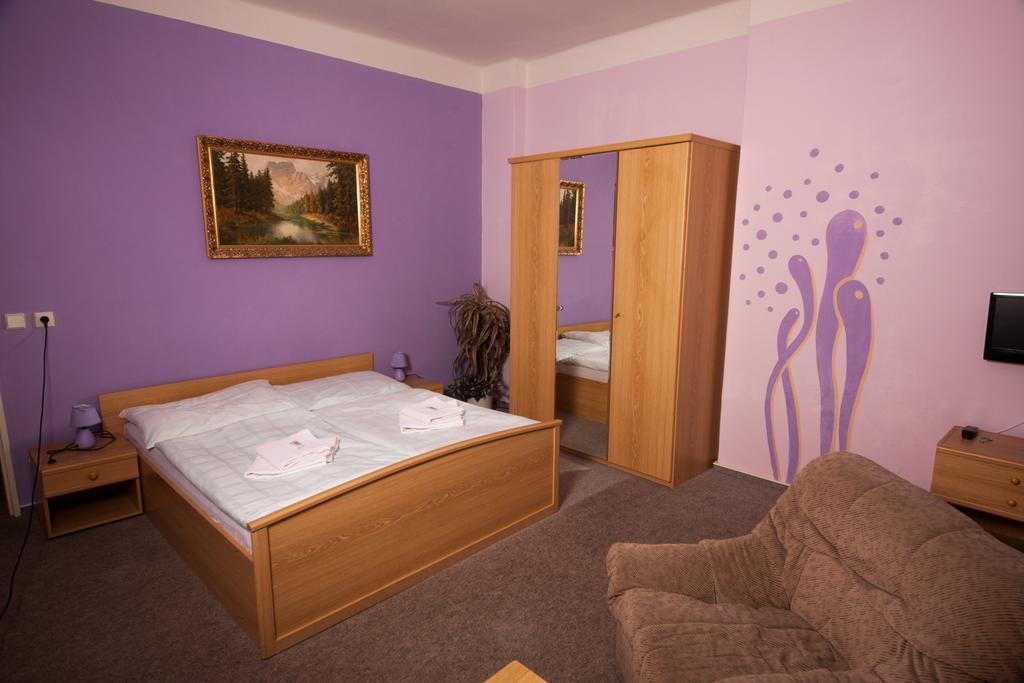 Klenci pod Cerchovem Hotel Haltrava الغرفة الصورة
